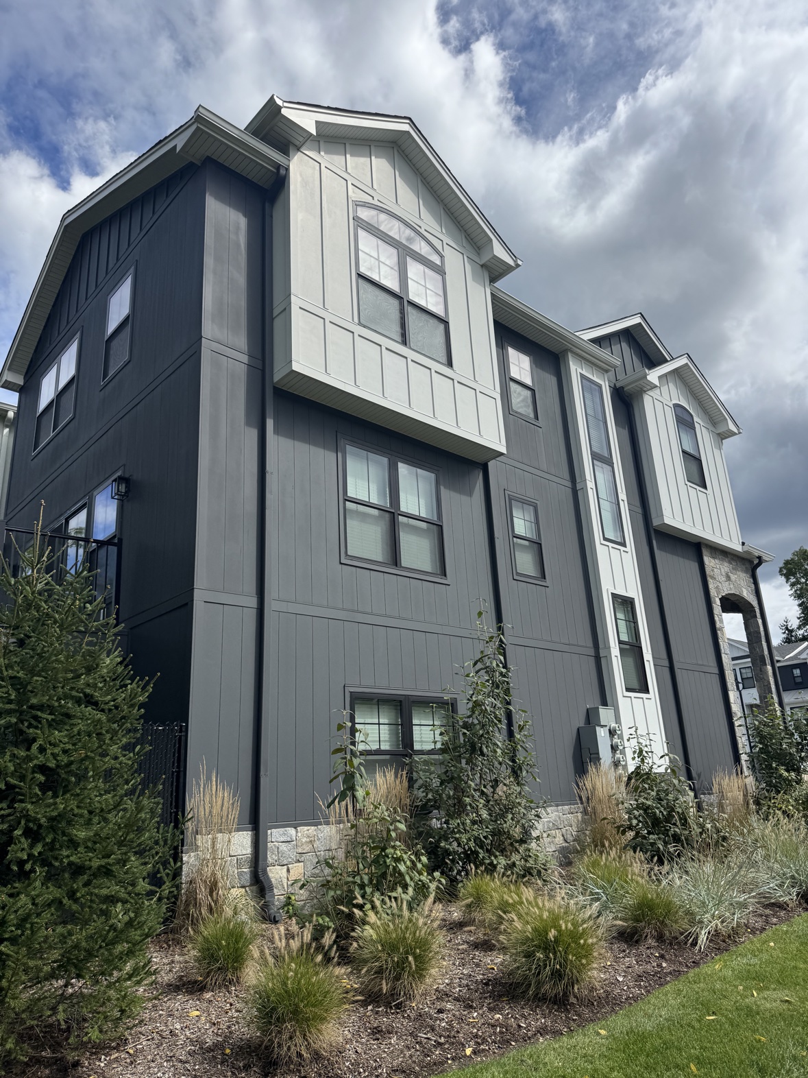 Dark siding closeup detail